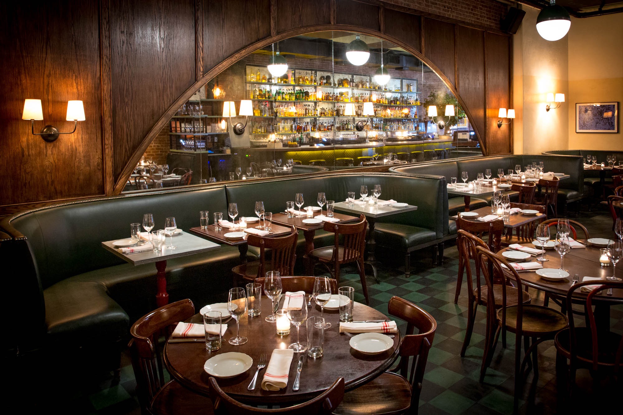 Interior of the restaurant Acme in NYC.